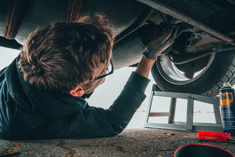 Straight Pipe Exhaust and Muffler Deletes: Pros and Cons